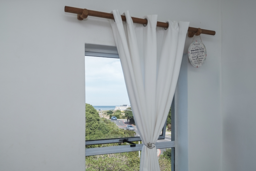 2 Bedroom Property for Sale in Beach Estate Western Cape